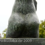 Reiterdenkmal Wilhelm I. in Lübeck von Louis Tuaillon, Detailansicht des Pferdes