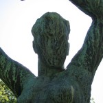 Frauenakt "Der Morgen" aus Bronze von Georg Kolbe aus dem Jahr 1925 in den Ceciliengärten, Detailansicht