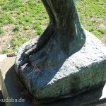 Frauenakt "Der Morgen" aus Bronze von Georg Kolbe aus dem Jahr 1925 in den Ceciliengärten, Detailansicht