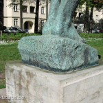 Frauenakt "Der Morgen" aus Bronze von Georg Kolbe aus dem Jahr 1925 in den Ceciliengärten, Detailansicht