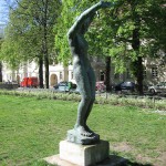 Frauenakt "Der Morgen" aus Bronze von Georg Kolbe aus dem Jahr 1925 in den Ceciliengärten, Gesamtansicht