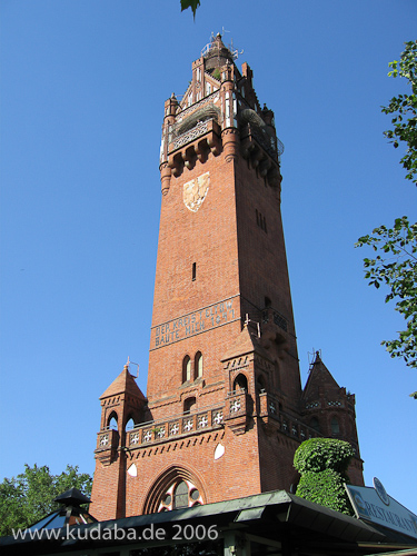 Der Grunewaldturm in Berlin-Charlottenburg zum Gedenken an Kaiser Wilhelm I., ein Werk von Franz-Heinrich Schwechten aus den Jahren 1897 - 1898.