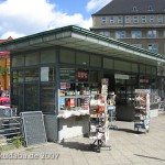 Wartehäuschen auf dem Breslauer Platz in Berlin Friedenau von Heinrich Lassen aus dem Jahre 1929 im Stil der Neuen Sachlichkeit, Gesamtansicht