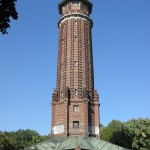 Wasserturm Jungfernheide im Volkspark Jungfernheide in Berlin-Charlottenburg aus den Jahren 1925 - 1927 in expressionistischer Bauweise, Gesamtansicht