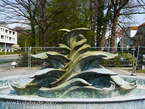 Majolika-Brunnen in Hannover von Hans Poelzig von 1922, Detailansicht