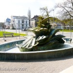 Majolika-Brunnen in Hannover von Hans Poelzig von 1922, Gesamtansicht