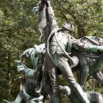 Denkmal "Fuchsjagd um 1900" von Wilhelm Haverkamp im Großen Tiergarten in Berlin-Mitte von 1904, Detailansicht des Jägers