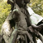 Denkmal "Hasenhetze um 1750" im Großen Tiergarten in Berlin-Mitte von Max Baumbach von 1904, Detailansicht eines gefangenen Hasens