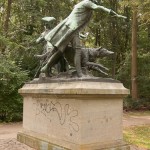 Denkmal "Hasenhetze um 1750" im Großen Tiergarten in Berlin-Mitte von Max Baumbach von 1904, Gesamtansicht