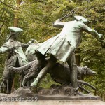 Denkmal "Hasenhetze um 1750" im Großen Tiergarten in Berlin-Mitte von Max Baumbach von 1904, Detailansicht der Skulpturengruppe