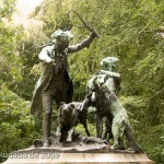 Denkmal "Hasenhetze um 1750" im Großen Tiergarten in Berlin-Mitte von Max Baumbach von 1904, Detailansicht der Skulpturengruppe