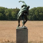 Bronzeskulptur "Ringergruppe" im Volkspark Rehberge in Berlin-Wedding von Wilhelm Haverkamp von 1906, Gesamtansicht