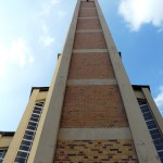 Gustav-Adolf-Kirche in Berlin-Charlottenburg von Otto Bartning, erbaut 1932 - 1934, Detailansicht des Kirchturms