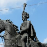 Reitdenkmal Ernst-August I. auf dem Bahnhofsvorplatz in Hannover von Christian Daniel Rauch und Albert Wolff von 1861, Detailansicht