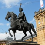 Reitdenkmal Ernst-August I. auf dem Bahnhofsvorplatz in Hannover von Christian Daniel Rauch und Albert Wolff von 1861, Detailansicht der Reiterskulptur