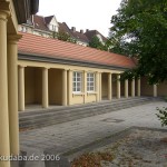Stadthalle im Stil des Neoklassizismus von Ernst Rothe und Max Hummel in Kassel, Rückseite