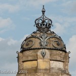 Brücke Siemenssteg in Berlin-Charlottenburg, Detail vom Brückenpfeiler am Westufer