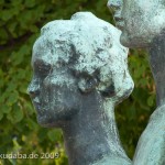 Skulpturen-Gruppen "Menschenpaar" von Georg Kolbe am Maschsee in Hannover, Detailansicht vom Frauenkopf