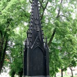 Detailansicht von der "Schinkelsäule" von Karl Friedrich Schinkel in Großbeeren