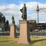 Schinkel-Denkmal in Berlin-Mitte von Johann Friedrich Drake, Gesamtansicht
