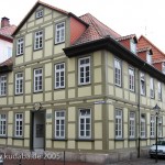 Spätbarockes Fachwerkhaus am Johanniskirchof 3 in Göttingen, erbaut 1785, Gesamtansicht