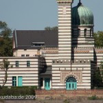 Dampfmaschinenhaus in Potsdam für Sanssouci von Ludwig Persius in Potsdam, Detailansicht vom Wasser aus gesehen