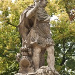 Denkmal des Großen Kurfürsten Friedrich Wilhelm Johann Georg Glume auf dem Schleusenplatz in Rathenow, Detailansicht mit dem großen Kurfürst im Ornat eines römischen Herrschers