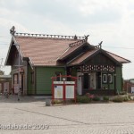 Der Kaiserbahnhof in Rathenow, erbaut 1913 im skandinavisch-norwegischen Stil, Gesamtansicht