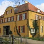 Villa Tiede in Brandenburg/Havel von Leo Nachtlicht, Vorderansicht von der Straße aus betrachtet