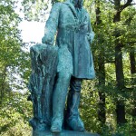 Jahndenkmal in der Hasenheide in Berlin-Neukölln von Erdmann Encke von 1869, Gesamtansicht der Standfigur