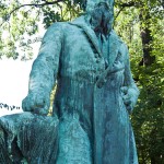 Jahndenkmal in der Hasenheide in Berlin-Neukölln von Erdmann Encke von 1869, Detailansicht der Standfigur