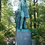 Jahndenkmal in der Hasenheide in Berlin-Neukölln von Erdmann Encke von 1869, Gesamtansicht