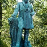 Jahndenkmal in der Hasenheide in Berlin-Neukölln von Erdmann Encke von 1869, Gesamtansicht der Standfigur