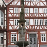 Rolandsbrunnen auf dem Marktplatz in Fritzlar, Renaissance, Gesamtansicht