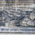 Das Reiterstandbild des Kaiser Wilhelm I. auf dem Deutschen Eck in Koblenz, Detailansicht des Sockelfrieses