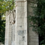 Gefallenendenkmal des Königin-Elisabeth-Garde-Regiments Nr. 3 von Eugen Schmohl von 1925 im Lietzenseepark in Berlin-Charlottenburg, Detailansicht