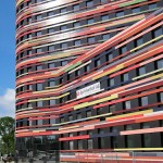Zur IBA 2013 errichtetes Gebäude der Behörde für Stadtentwicklung und Umwelt in Hamburg-Wilhelmsburg