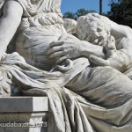 Goethe-Denkmal in Rom, Villa Borghese, von Gustav Eberlein entworfen und Valentino Casali ausgeführt, Enthüllung des Denkmals 1904, Ansicht der Skulpturengruppe Iphigenie und Orest