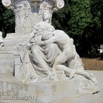 Goethe-Denkmal in Rom, Villa Borghese, von Gustav Eberlein entworfen und Valentino Casali ausgeführt, Enthüllung des Denkmals 1904, Ansicht der Skulpturengruppe Iphigenie und Orest