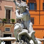 Neptunbrunnen auf dem Piazza Navona in Rom, Ansicht des Neptuns mit dem Oktopus