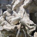 Vierströmebrunnen auf der Piazza Navona in Rom, Ansicht des Sockels