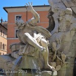 Vierströmebrunnen auf der Piazza Navona in Rom, Ansicht des Sockels