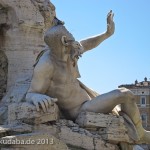 Vierströmebrunnen auf der Piazza Navona in Rom, Ansicht des Sockels