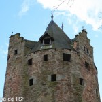 "Grauer Turm" in Fritzlar, höchster noch erhaltener Wehrturm in Deutschland (38 m) zwischen 1238 und 1274 errichtet