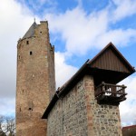 "Grauer Turm" in Fritzlar, höchster noch erhaltener Wehrturm in Deutschland (38 m) zwischen 1238 und 1274 errichtet