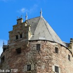 "Grauer Turm" in Fritzlar, höchster noch erhaltener Wehrturm in Deutschland (38 m) zwischen 1238 und 1274 errichtet