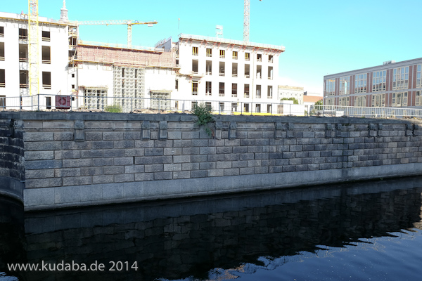 Zustand des Fundaments für das ehemalige Nationaldenkmal Wilhelm I. im Oktober 2014