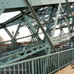 Die über die Elbe führende Brücke "Blaues Wunder" in Dresden (Loschwitzer Brücke) aus den Jahren 1891-1893 von C. Coepke und H. M. Krüger