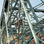 Die über die Elbe führende Brücke "Blaues Wunder" in Dresden (Loschwitzer Brücke) aus den Jahren 1891-1893 von C. Coepke und H. M. Krüger