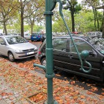 Wasserpumpe bzw. Schwengelpumpe Bredtschneiderstraße in der Nähe des ZOB in Berlin-Charlottenburg